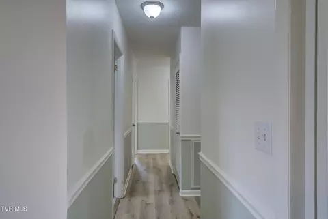 Entry Way - 234 Simmons Avenue Erwin Tn 37650, Erwin, TN 37650 photo 2 of 3
