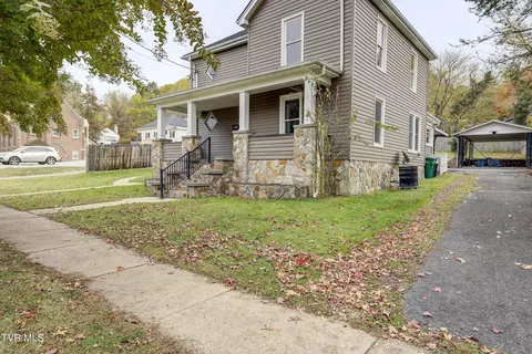 310 N Elm Avenue Erwin Tn 37650, Erwin, TN 37650 photo 2