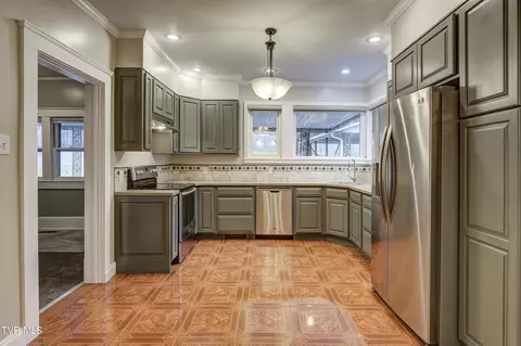 310 N Elm Avenue Erwin Tn 37650, Erwin, TN 37650 photo 13