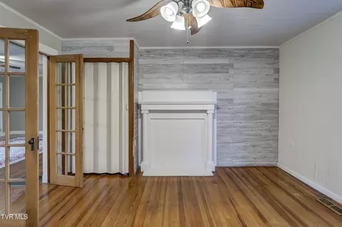 310 N Elm Avenue Erwin Tn 37650, Erwin, TN 37650 photo 10