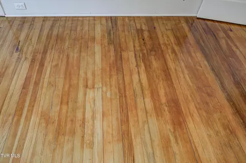 310 N Elm Avenue Erwin Tn 37650, Erwin, TN 37650 photo 38