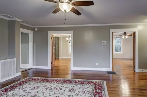 310 N Elm Avenue Erwin Tn 37650, Erwin, TN 37650 photo 8