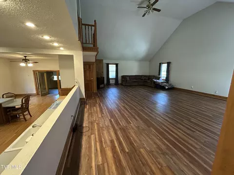 Living - 7503 Strawberry Mountain Road Wise Va 24293, Wise, VA 24293 photo 4 of 6