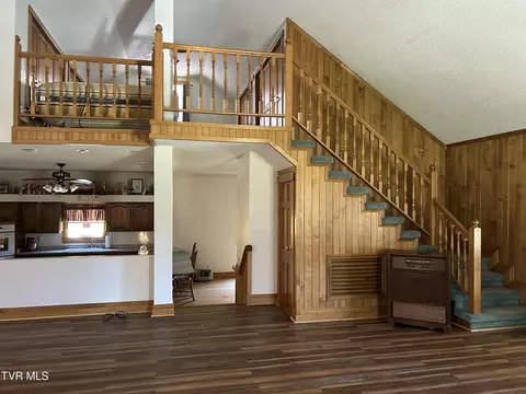 Entry Way - 7503 Strawberry Mountain Road Wise Va 24293, Wise, VA 24293 photo 1 of 2