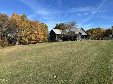 Exterior - 7503 Strawberry Mountain Road Wise Va 24293, Wise, VA 24293 photo 4 of 8