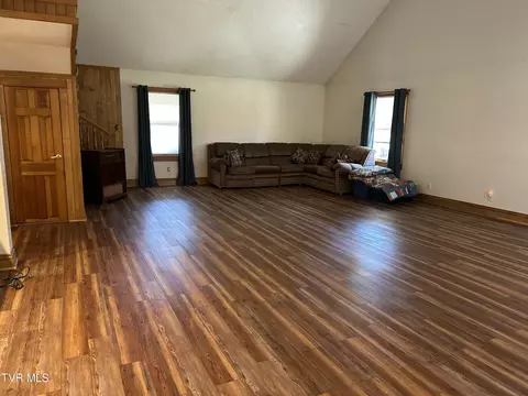 Living - 7503 Strawberry Mountain Road Wise Va 24293, Wise, VA 24293 photo 6 of 6