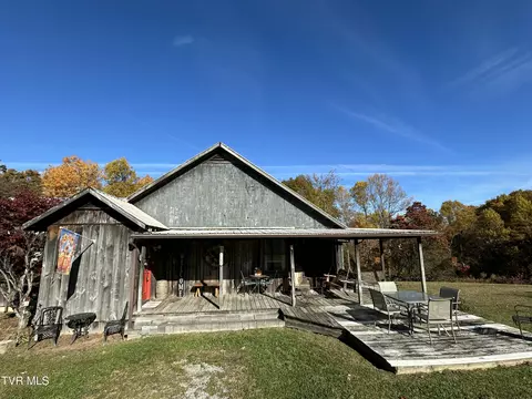 Exterior - 7503 Strawberry Mountain Road Wise Va 24293, Wise, VA 24293 photo 3 of 8