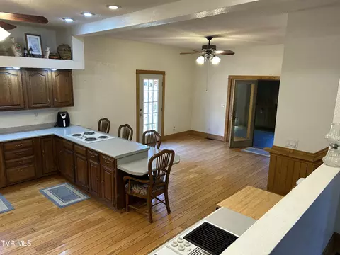 Other - 7503 Strawberry Mountain Road Wise Va 24293, Wise, VA 24293 photo 5 of 6