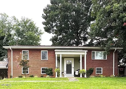 808 Liberty Drive Kingsport Tn 37663, Kingsport, TN 37663