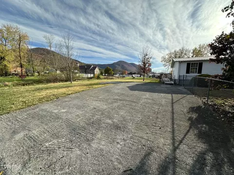 Exterior - 112 Crook Street Hampton Tn 37658, Hampton, TN 37658 photo 2 of 9