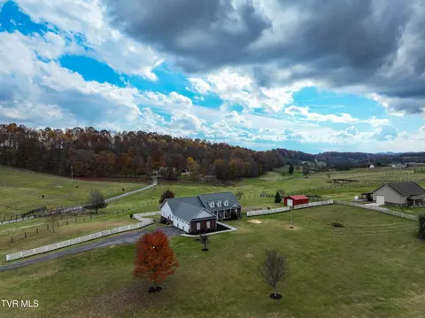 View/Area - 119 Good Road Fall Branch Tn 37656, Fall Branch, TN 37656 photo 9 of 26