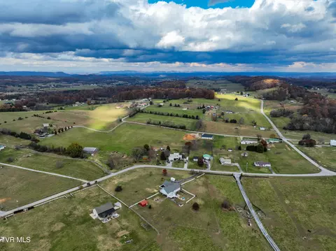 View/Area - 119 Good Road Fall Branch Tn 37656, Fall Branch, TN 37656 photo 6 of 26