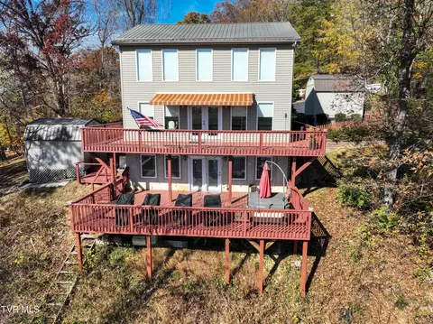 395 Lakeshore Road Bluff City Tn 37618, Bluff City, TN 37618