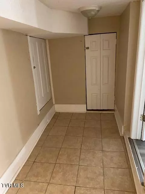 1808 E Myrtle Avenue Johnson City Tn 37601, Johnson City, TN 37601 photo 36