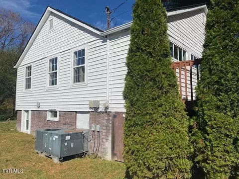 1808 E Myrtle Avenue Johnson City Tn 37601, Johnson City, TN 37601 photo 8