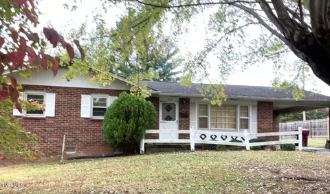 1917 Club Drive Johnson City Tn 37601, Johnson City, TN 37601