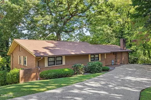 201 Ridgecrest Drive Elizabethton Tn 37643, Elizabethton, TN 37643