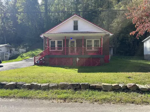 8342 N River Road Pound Va 24279, Pound, VA 24279