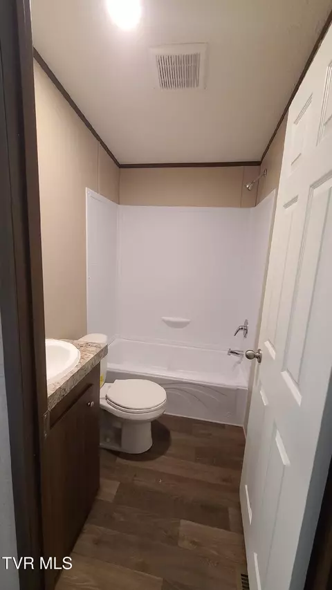 Bath - 505 Jackson Road Jonesborough Tn 37659, Jonesborough, TN 37659 photo 2 of 3