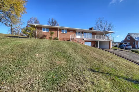528 Bays View Road Kingsport Tn 37660, Kingsport, TN 37660