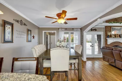 Dining - 357 Boonesboro Road Gray Tn 37615, Gray, TN 37615 photo 2 of 2
