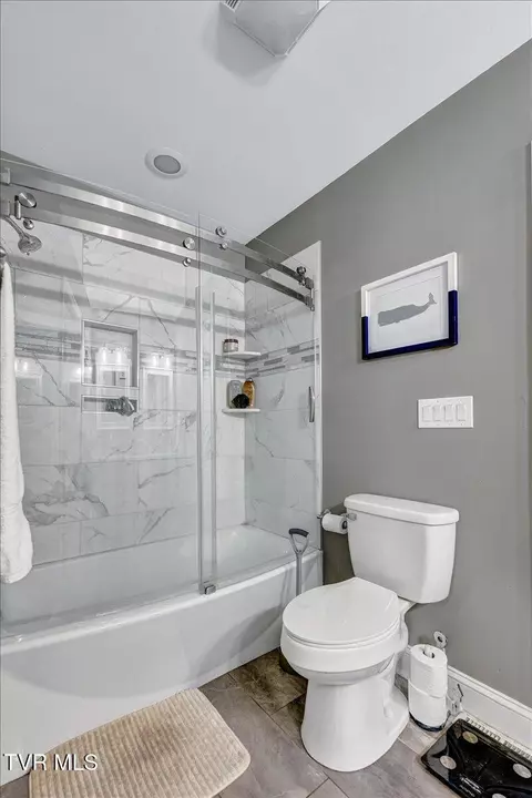 Bath - 357 Boonesboro Road Gray Tn 37615, Gray, TN 37615 photo 3 of 9