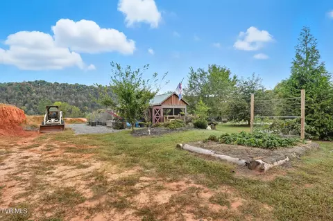 Exterior - 4052 Purchase Ridge Road Duffield Va 24244, Duffield, VA 24244 photo 12 of 12
