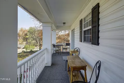 Exterior - 312 Ivanhoe Drive Johnson City Tn 37601, Johnson City, TN 37601 photo 7 of 21