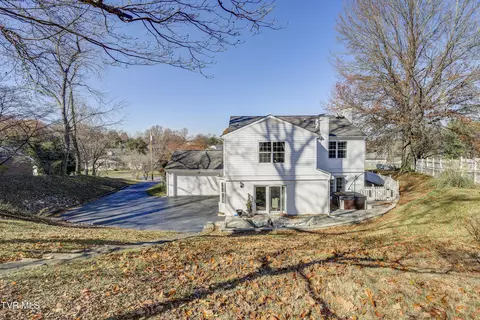 Exterior - 312 Ivanhoe Drive Johnson City Tn 37601, Johnson City, TN 37601 photo 12 of 21