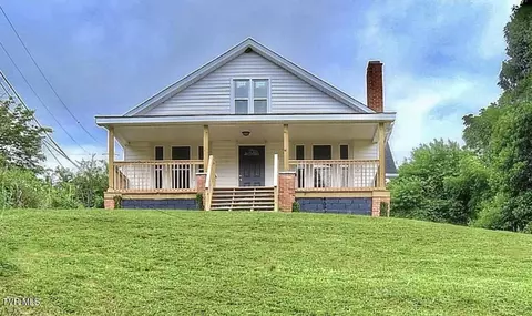 250 Piercetown Road Butler Tn 37640, Butler, TN 37640