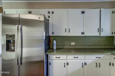 Kitchen - 1208 N Main Avenue Erwin Tn 37650, Erwin, TN 37650 photo 5 of 6