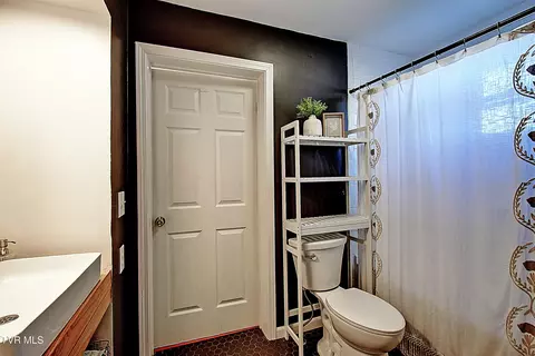 Bath - 102 E Walnut Street Johnson City Tn 37601, Johnson City, TN 37601 photo 2 of 4