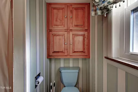Bath - 3602 Cimarron Drive Johnson City Tn 37601, Johnson City, TN 37601 photo 7 of 8