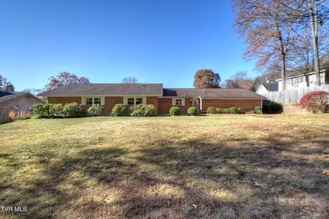 Exterior - 3602 Cimarron Drive Johnson City Tn 37601, Johnson City, TN 37601 photo 11 of 13
