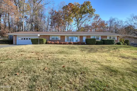 Exterior - 3602 Cimarron Drive Johnson City Tn 37601, Johnson City, TN 37601 photo 2 of 13