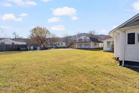 Exterior - 102 Sycamore And 602 Monroe Street Erwin Tn 37650, Erwin, TN 37650 photo 4 of 9