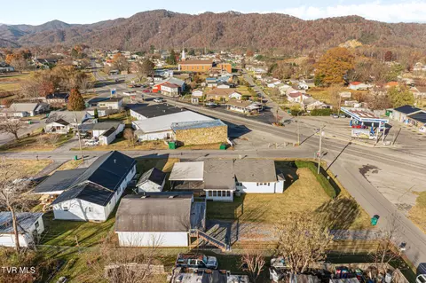 View/Area - 102 Sycamore And 602 Monroe Street Erwin Tn 37650, Erwin, TN 37650 photo 3 of 4