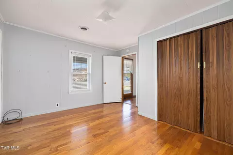 Bedroom - 102 Sycamore And 602 Monroe Street Erwin Tn 37650, Erwin, TN 37650 photo 6 of 9