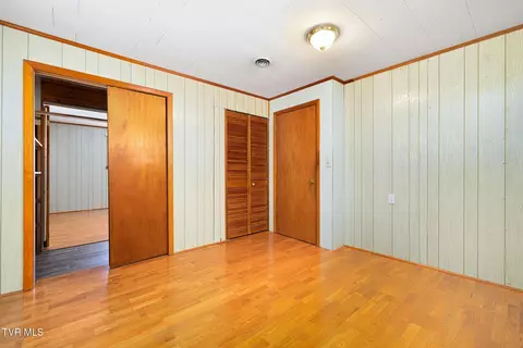Bedroom - 102 Sycamore And 602 Monroe Street Erwin Tn 37650, Erwin, TN 37650 photo 2 of 9