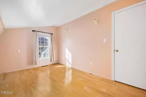 Bedroom - 102 Sycamore And 602 Monroe Street Erwin Tn 37650, Erwin, TN 37650 photo 8 of 9