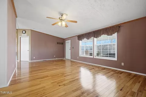 Living - 6042 Cherry Lane Wise Va 24293, Wise, VA 24293 photo 2 of 5