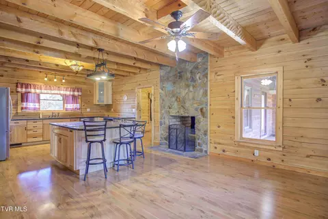 Kitchen - 255 Bank Drive Fall Branch Tn 37656, Fall Branch, TN 37656 photo 6 of 6