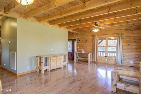 Living - 255 Bank Drive Fall Branch Tn 37656, Fall Branch, TN 37656 photo 1 of 7
