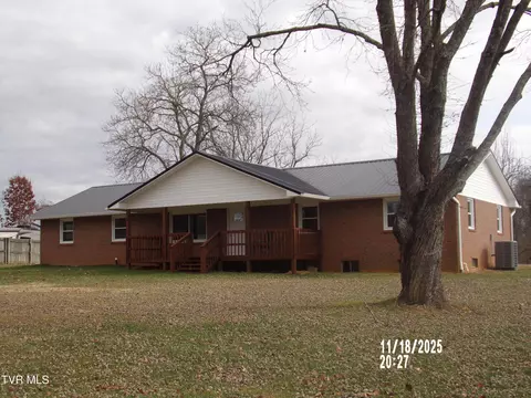 915 Muddy Creek Road Piney Flats Tn 37686, Piney Flats, TN 37686