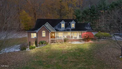 203 Peoples Farm Road Johnson City Tn 37601, Johnson City, TN 37601