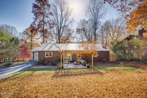 900 Echo Lane Johnson City Tn 37604, Johnson City, TN 37604