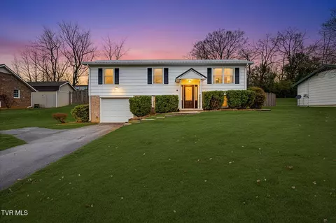 3200 Buckingham Drive Johnson City Tn 37604, Johnson City, TN 37604