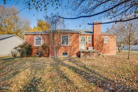501 Washington Avenue Elizabethton Tn 37643, Elizabethton, TN 37643