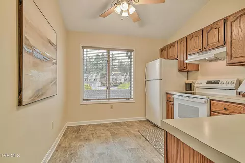 Kitchen - 147 Quail Run Bristol Va 24201, Bristol, VA 24201 photo 1 of 3