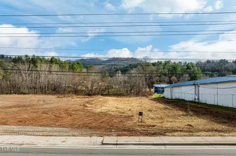 21 S Shady Street Mountain City Tn 37683, Mountain City, TN 37683